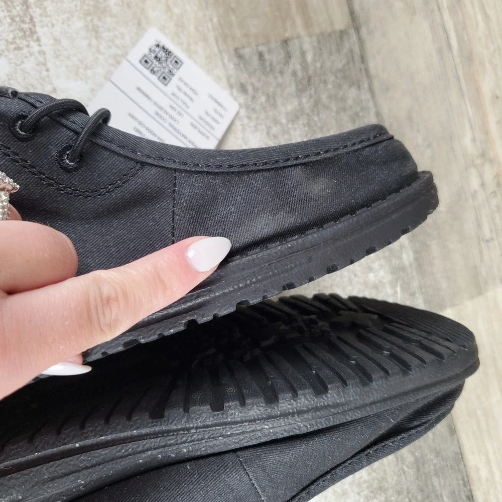 Hey Dude new defects
